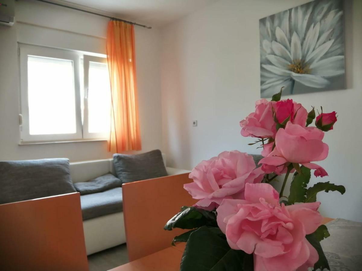 Apartman Marta Подстрана Екстериор снимка